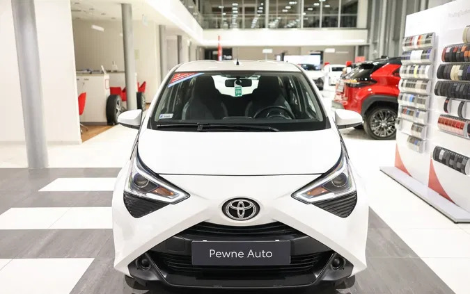 toyota Toyota Aygo cena 56850 przebieg: 47225, rok produkcji 2021 z Frombork